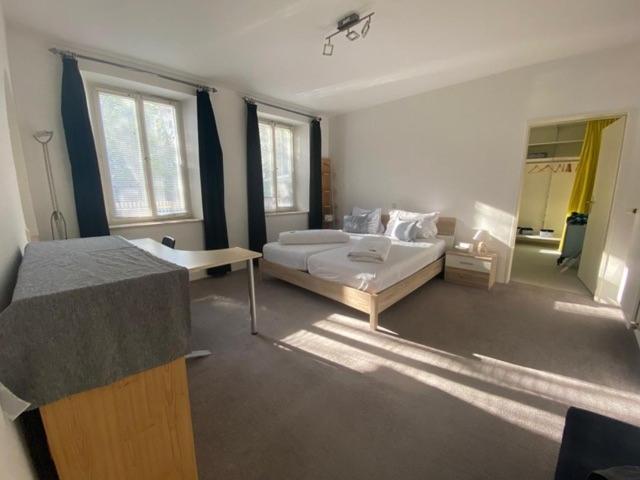 Ferienwohnung Am Franziskanergarten Bad Tölz Pokoj fotografie