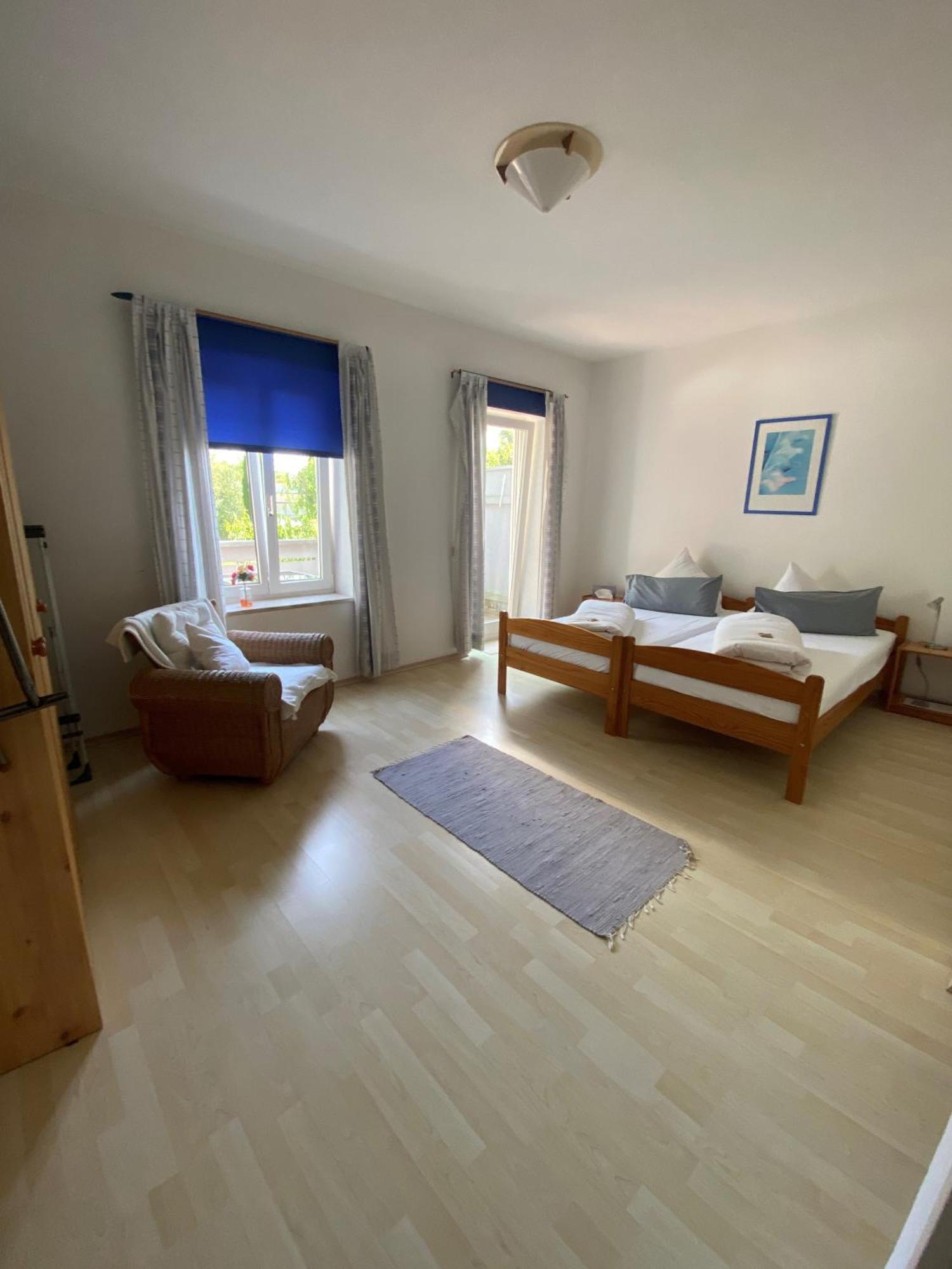 Ferienwohnung Am Franziskanergarten Bad Tölz Pokoj fotografie