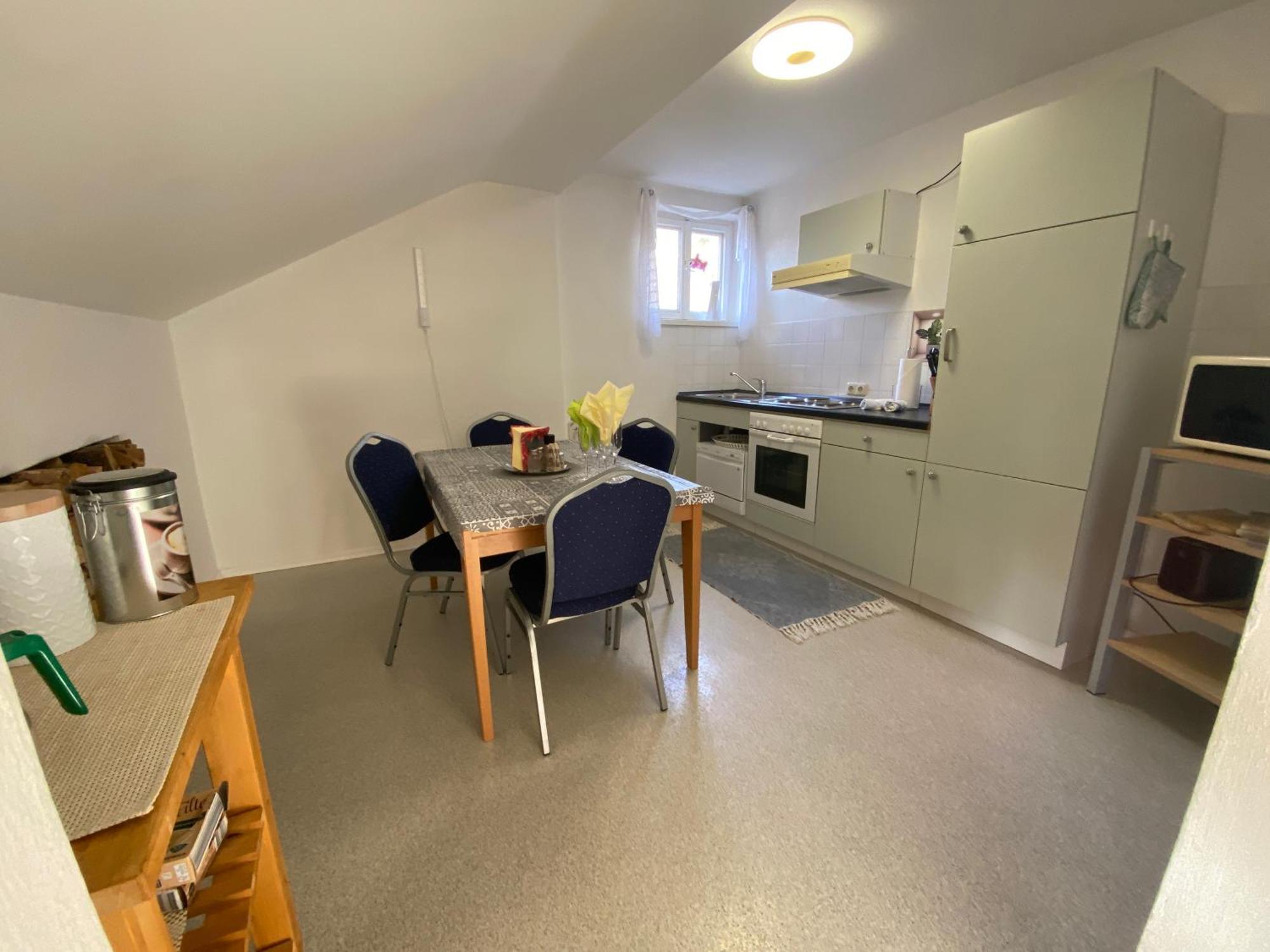 Ferienwohnung Am Franziskanergarten Bad Tölz Pokoj fotografie